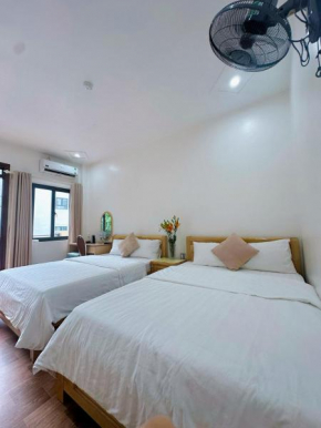 GOLDEN LAND HOTEL